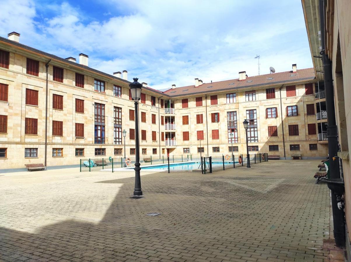 Apartamento Parque Europa Ezcaray Exterior photo
